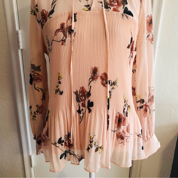 EUC Pleione floral blouse - Picture 5 of 6